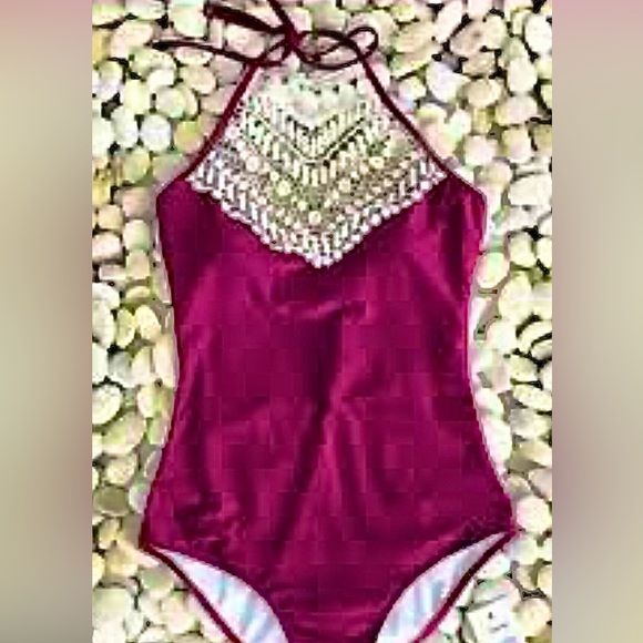 Cupshe Maroon and Crochet Cream Women’s One Piece Swimsuit Size L - Picture 2 of 8